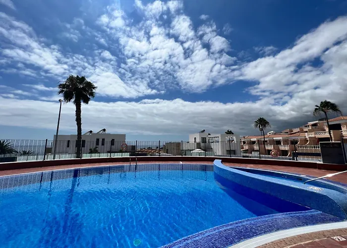 Paulmarie Stunning View Apartman *